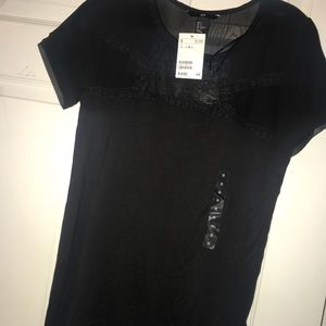 Black H&M T shirt Blouse!! NWT!!